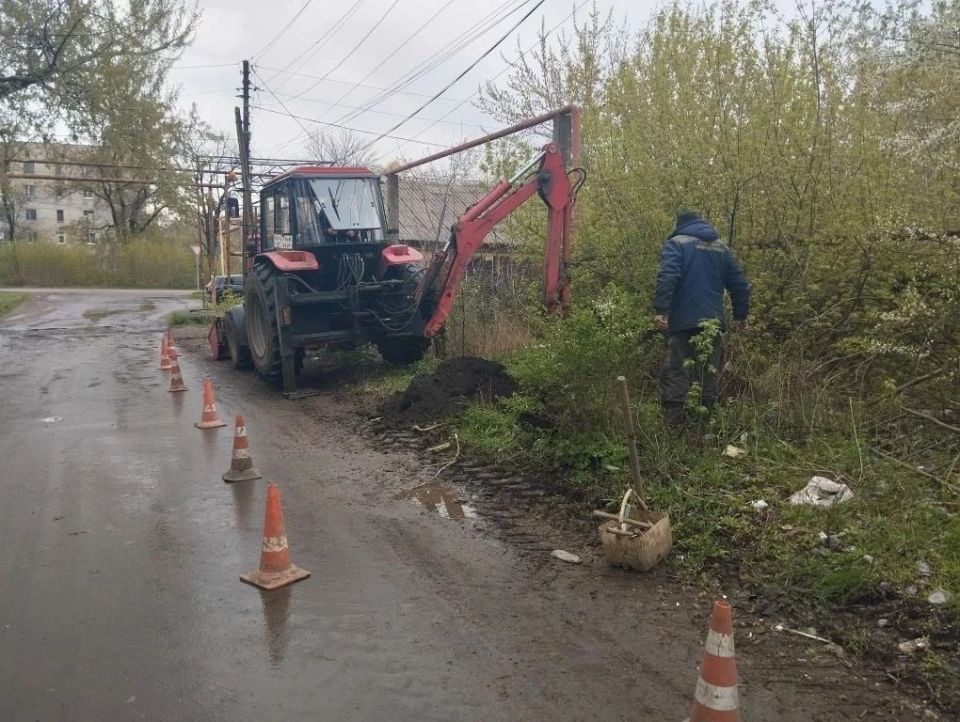 Иван Приходько: Объединёнными усилиями специалистов ГУП ДНР «Вода Донбасса» и экспертов из Кузбасса продолжается работа по обеспечению бесперебойной подачи воды в Горловку Иван Приходько: Объединёнными усилиями специалистов ГУП ДНР «Вода Донбасса» и экспертов из Кузбасса продолжается работа по обеспечению бесперебойной подачи воды в Горловку