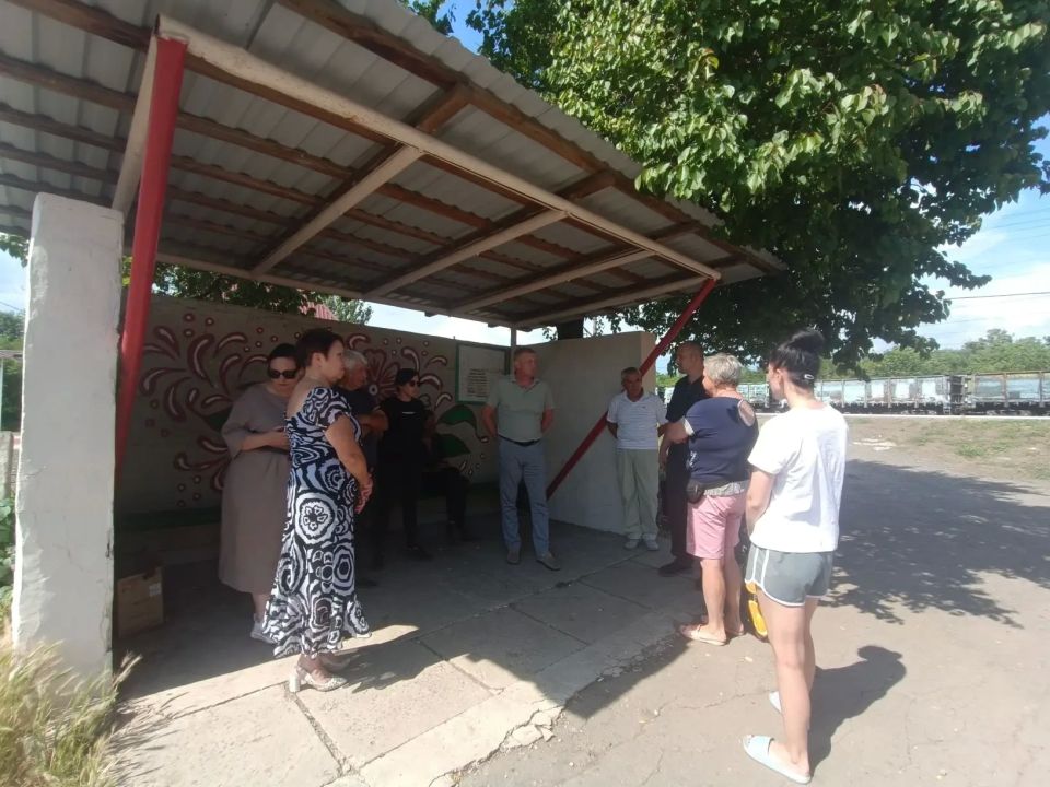 8 июня провел встречу с жителями п. Асланово