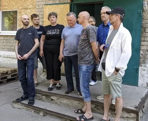 Наталья Бегуненко: По поручению Главы ДНР Дениса Пушилина в Петровском районе продолжаются встречи с населением Наталья Бегуненко: По поручению Главы ДНР Дениса Пушилина в Петровском районе продолжаются встречи с населением