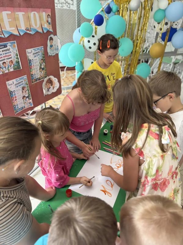 Пришкольный лагерь "Светлячок" в школе №4 Пришкольный лагерь "Светлячок" в школе №4