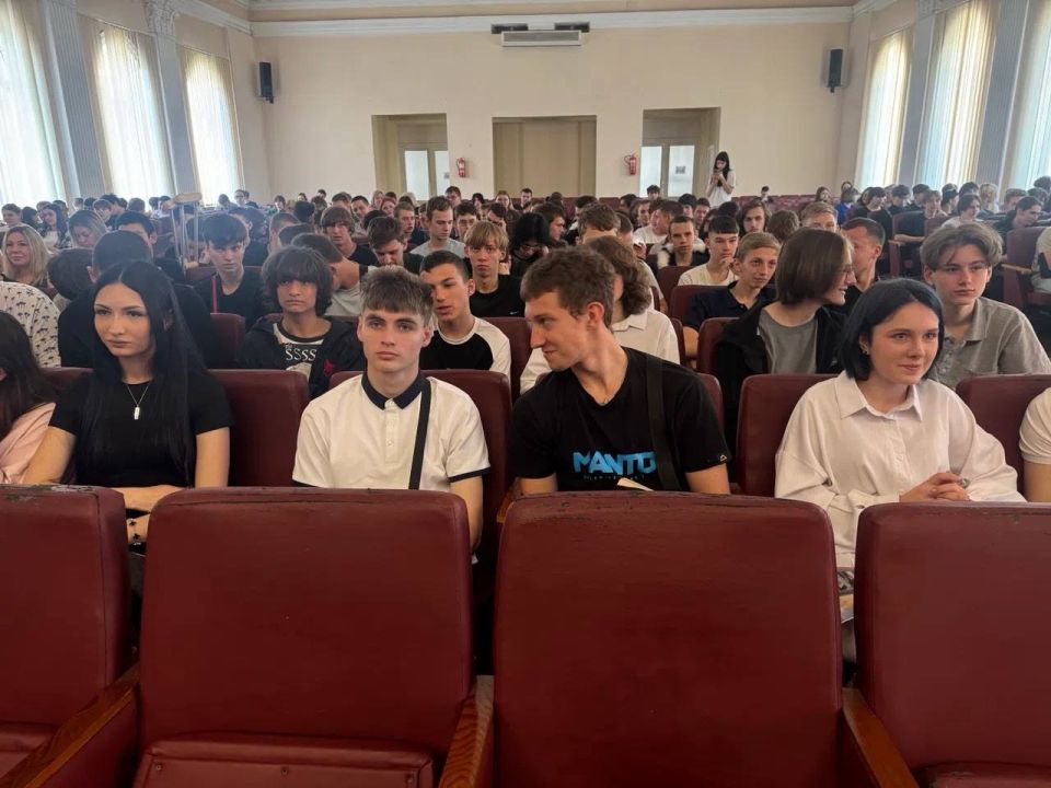 Интерес множит аудиторию. Комитет по патриотическому воспитанию и социальной адаптации молодежи, участвующей в боевых действиях Интерес множит аудиторию. Комитет по патриотическому воспитанию и социальной адаптации молодежи, участвующей в боевых действиях