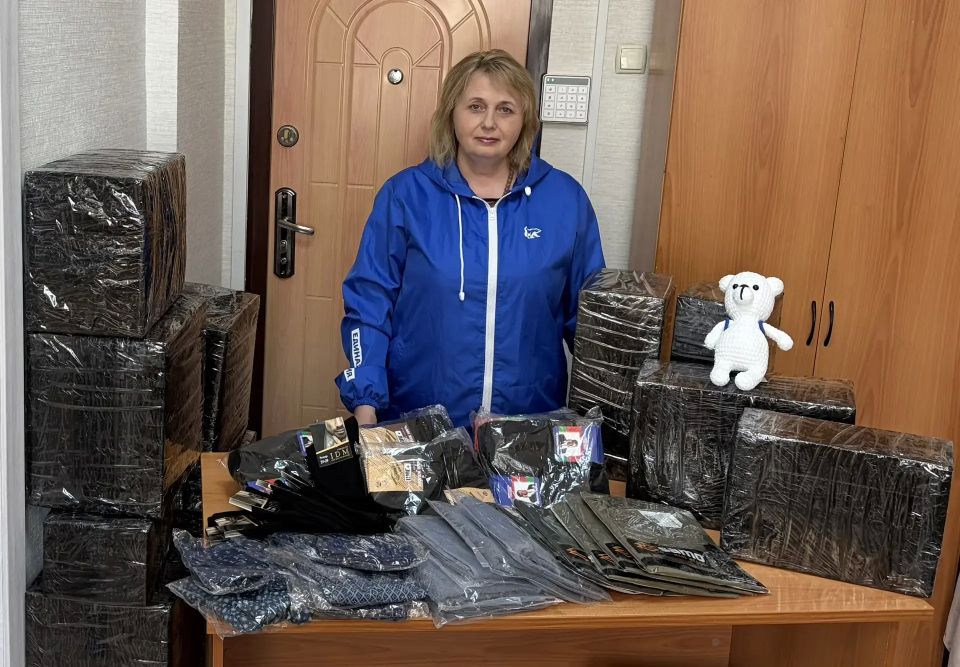Сахалинцы направили новую партию гумгруза жителям Шахтерска Сахалинцы направили новую партию гумгруза жителям Шахтерска