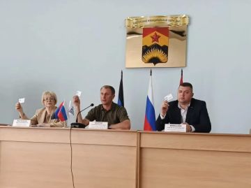 Сергей Михалев принял участие в VI Конференции местного отделения партии «Единая Россия» в Шахтерске