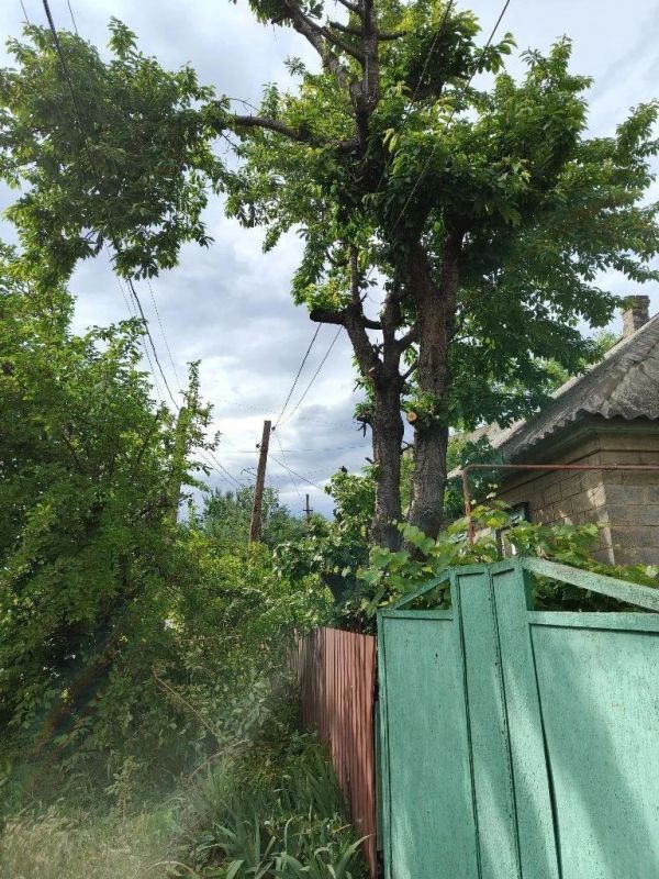 Нижегородские аварийные бригады продолжают работу в Харцызске Нижегородские аварийные бригады продолжают работу в Харцызске