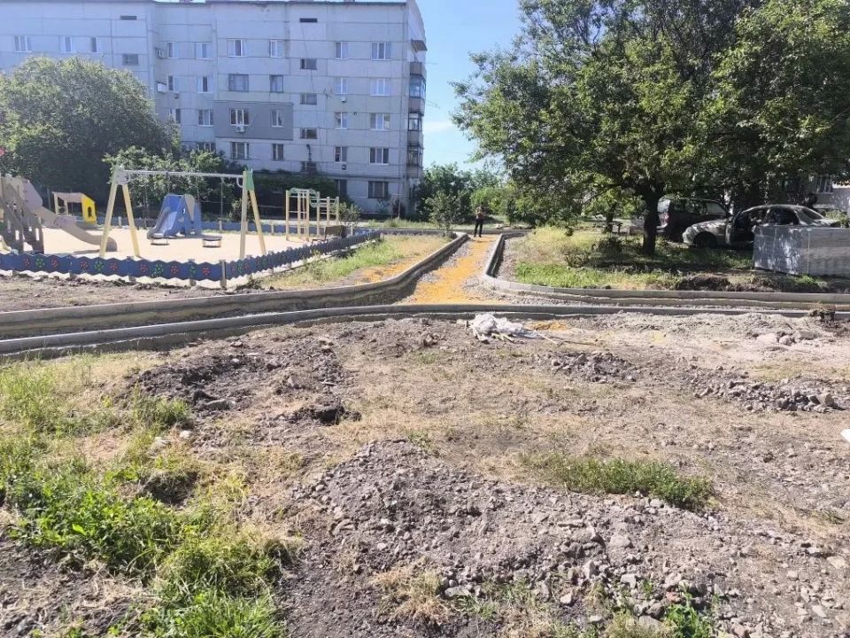 Денис Зубов: Начаты работы по благоустройству территории, победившей в прошлом голосовании за территории по благоустройству (ФКГС) Денис Зубов: Начаты работы по благоустройству территории, победившей в прошлом голосовании за территории по благоустройству (ФКГС)