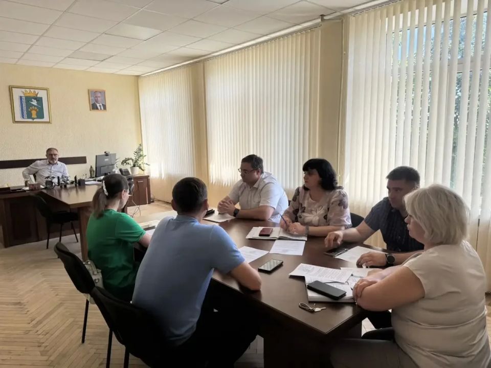 Вчера состоялось плановое заседание Вчера состоялось плановое заседание