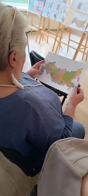 В библиотеке ДШИ «Симфония Приморья» прошел праздник «Горжусь тобой, моя Россия!» В библиотеке ДШИ «Симфония Приморья» прошел праздник «Горжусь тобой, моя Россия!»