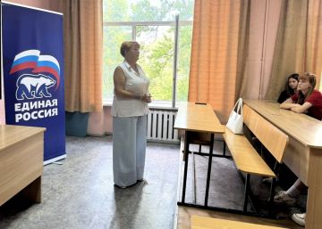 Иван Адамец: Вчера — студент, завтра — стажёр: как профориентация в Донецке помогает трудоустроиться!
