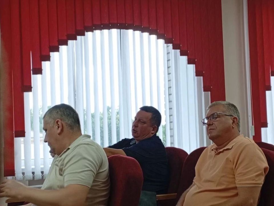 На очередном заседании штаба по подготовке к предстоящему отопительному сезону жилого фонда, объектов социальной и коммунальной инфраструктуры обсудили текущие задачи, уделили особое внимание проблемным моментам, с которыми... На очередном заседании штаба по подготовке к предстоящему отопительному сезону жилого фонда, объектов социальной и коммунальной инфраструктуры обсудили текущие задачи, уделили особое внимание проблемным моментам, с которыми...