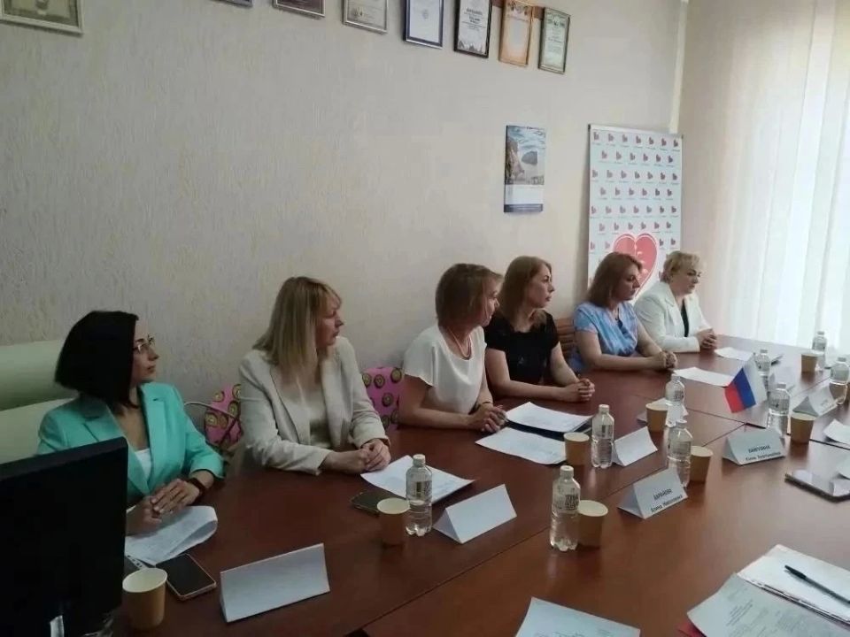 В Донецке открылся новый женский клуб – «Мягкая сила» В Донецке открылся новый женский клуб – «Мягкая сила»
