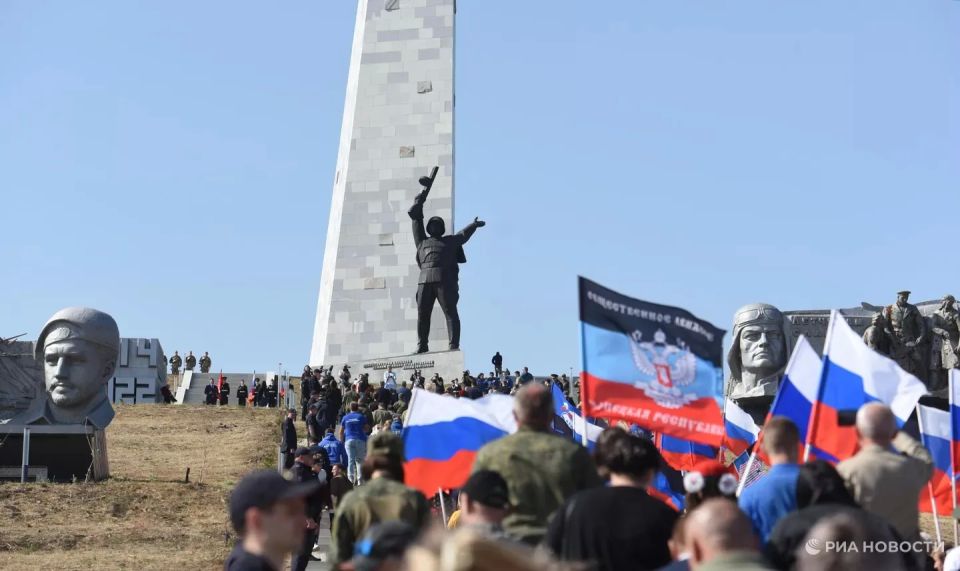 «Саур-могила» и другие памятники ДНР получили статус объектов федерального значения
