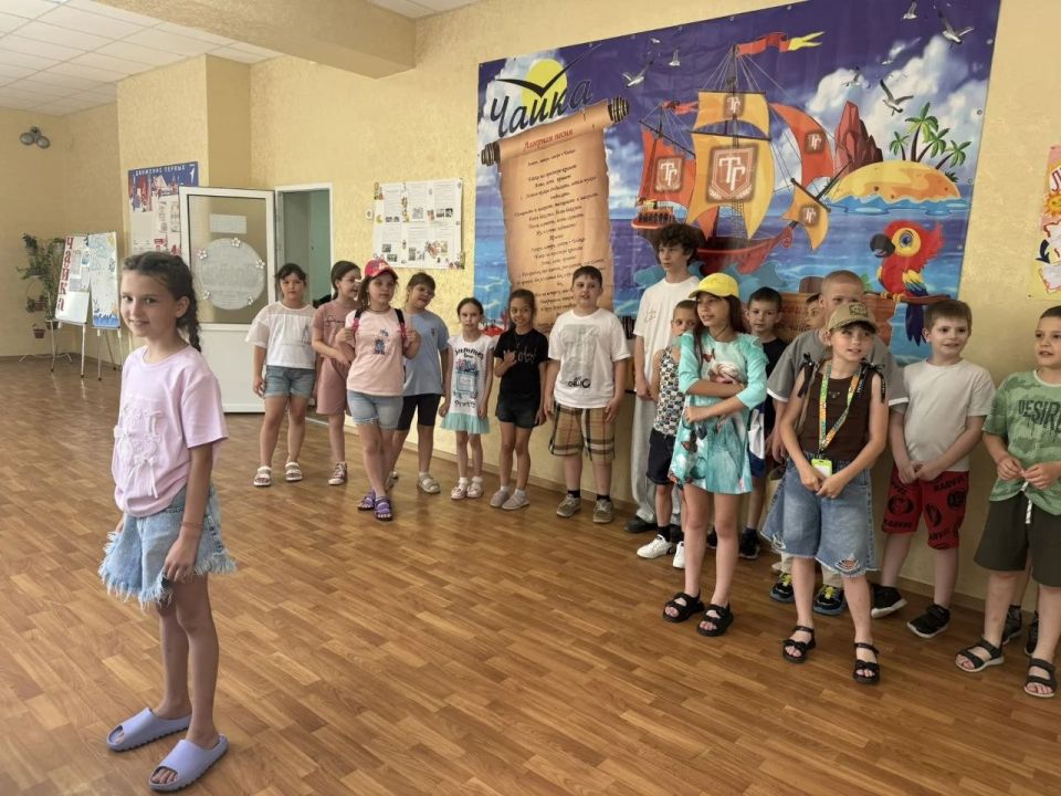 Наталья Великодная: 10 июня: остров «Патриоты» в лагере — день силы, гордости и вдохновения, посвященный Дню России! Наталья Великодная: 10 июня: остров «Патриоты» в лагере — день силы, гордости и вдохновения, посвященный Дню России!