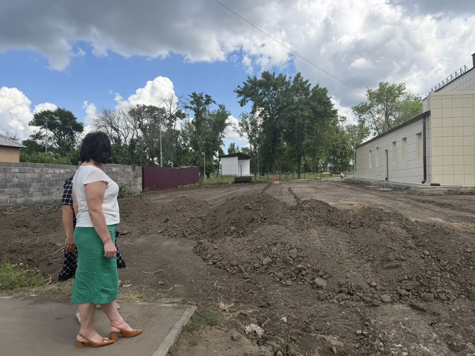 Наталья Великодная: Проинспектировала ремонт районного Дома культуры Наталья Великодная: Проинспектировала ремонт районного Дома культуры