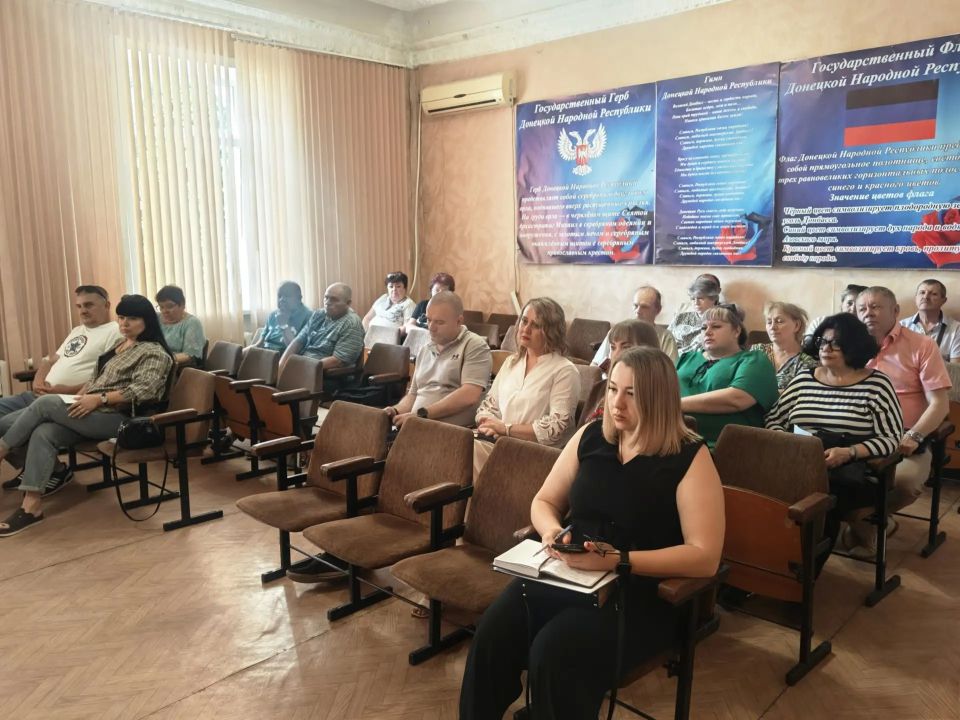 В администрации Снежного обсудили ключевые вопросы подготовки к отопительному сезону 2026-2027 В администрации Снежного обсудили ключевые вопросы подготовки к отопительному сезону 2026-2027