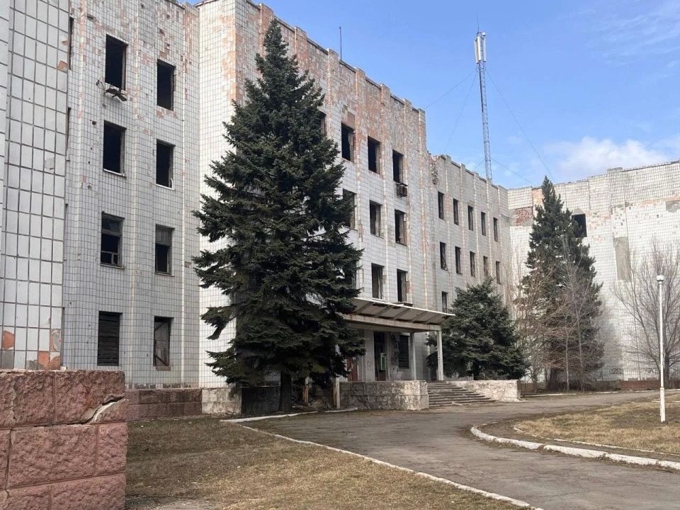 Современный молодежный центр — мечта студентов Шахтерского педагогического колледжа Современный молодежный центр — мечта студентов Шахтерского педагогического колледжа