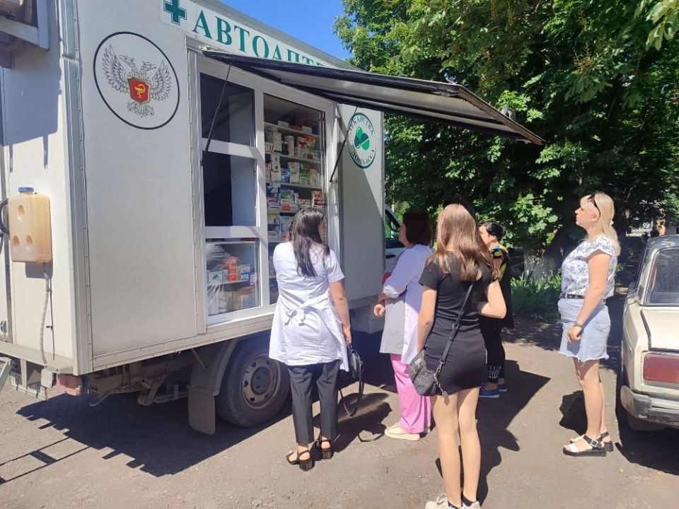 В населенных пунктах Шахтерского округа работа автоаптеки продолжается В населенных пунктах Шахтерского округа работа автоаптеки продолжается