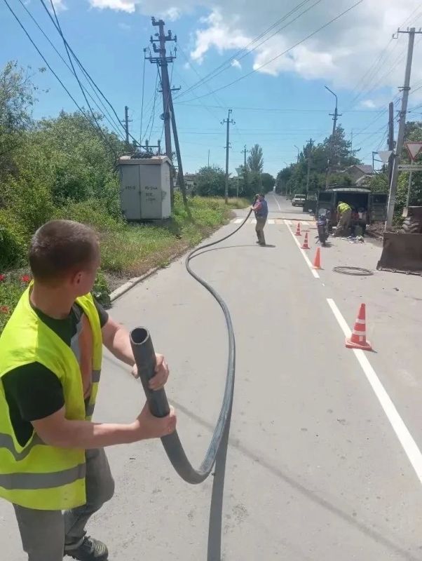 В селе Митьково-Качкары на Донбассе Мособлводоканал заменил насосное оборудование на ВЗУ В селе Митьково-Качкары на Донбассе Мособлводоканал заменил насосное оборудование на ВЗУ