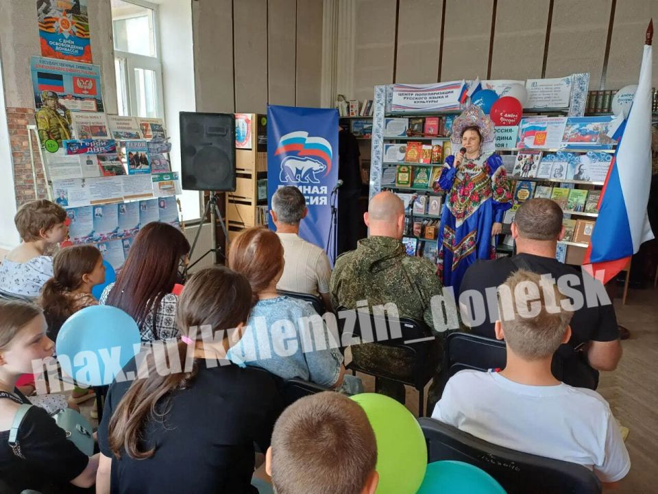 Алексей Кулемзин: День России — это праздник, в котором звучат отголоски великих достижений, хранится память о пути народа и живет гордость за Отечество Алексей Кулемзин: День России — это праздник, в котором звучат отголоски великих достижений, хранится память о пути народа и живет гордость за Отечество