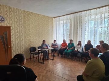Встреча с представителями первичного отделения ВПП «Единая Россия» средней школы пгт Сердитое