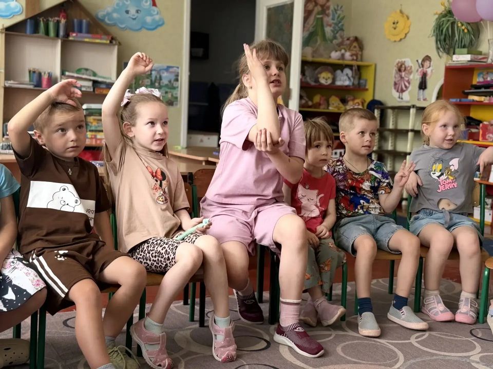В стенах ГБДОУ "Детский сад № 47 "Радуга" города Тореза царила атмосфера радости и творчества В стенах ГБДОУ "Детский сад № 47 "Радуга" города Тореза царила атмосфера радости и творчества