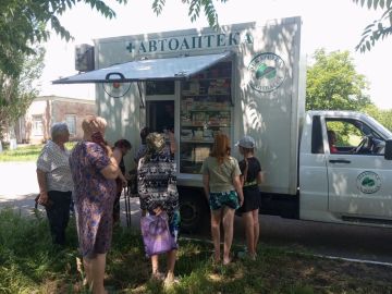 В населенных пунктах Шахтерского округа работа автоаптеки продолжается