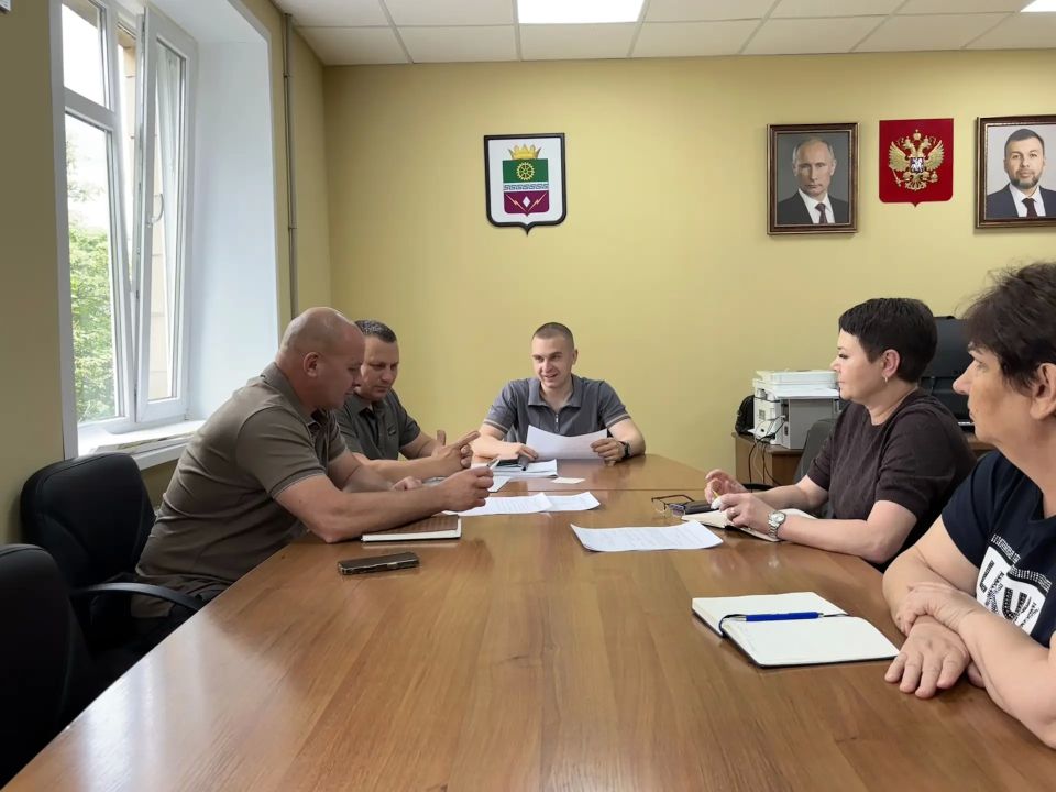 В Старобешевском округе прошел штаб по вопросам охраны здоровья граждан округа