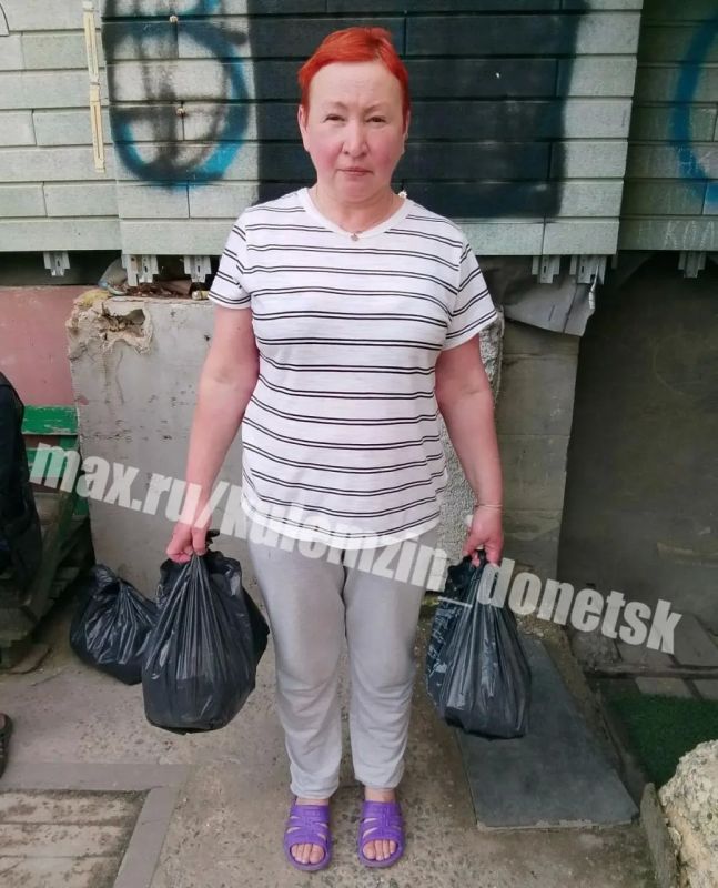 Выполняя задачи, поставленные Главой ДНР Денисом Пушилиным, продолжаем оказывать помощь жителям освобождённых населённых пунктов Выполняя задачи, поставленные Главой ДНР Денисом Пушилиным, продолжаем оказывать помощь жителям освобождённых населённых пунктов
