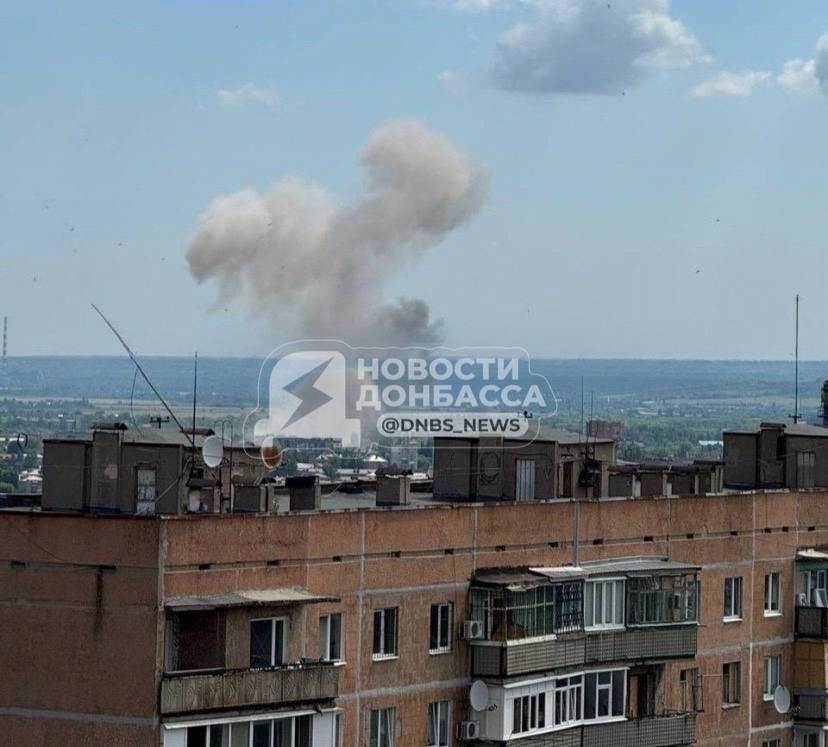 Один из утрених прилетов в Славянске