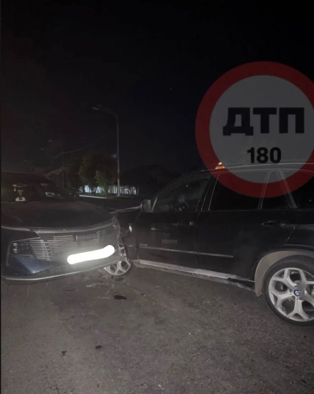 ДТП произошло на ул.Таганрогской ДТП произошло на ул.Таганрогской