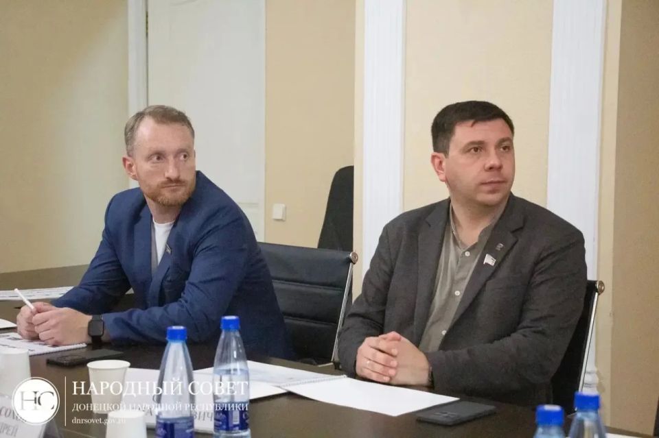 В ДНР создана рабочая группа по разработке платформы «ИТ-Донбасс 2.0» В ДНР создана рабочая группа по разработке платформы «ИТ-Донбасс 2.0»