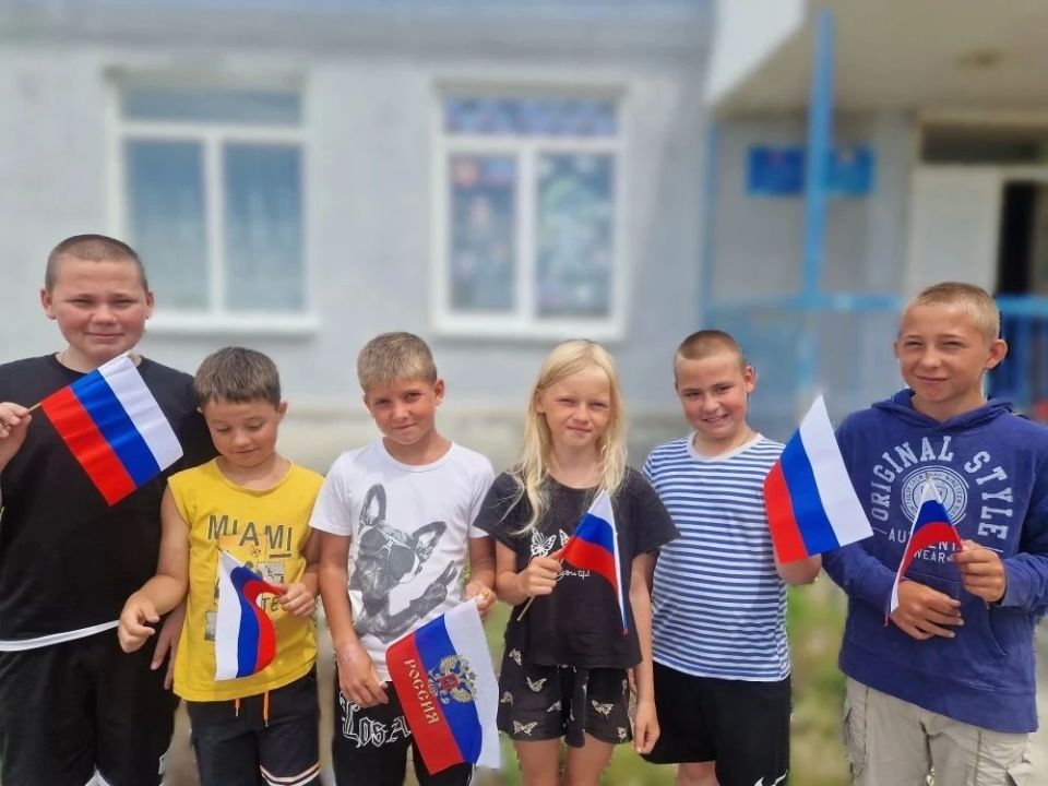 В учреждениях культуры Новоазовского муниципального округа отметили День России В учреждениях культуры Новоазовского муниципального округа отметили День России
