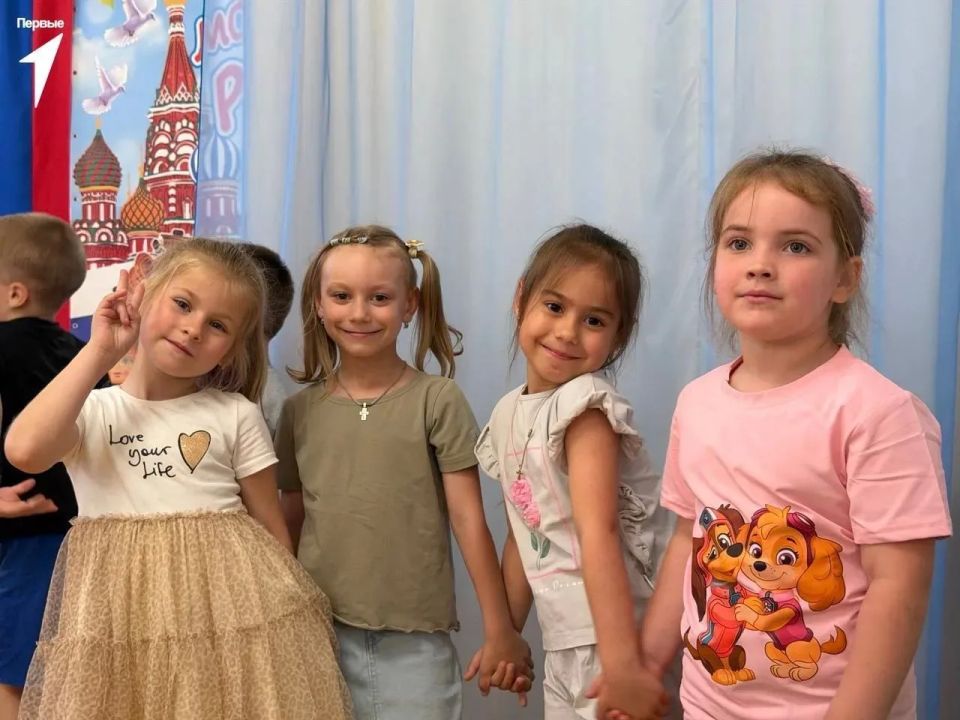 "Спортик с Первыми" в садике «Малыш» города Шахтерска "Спортик с Первыми" в садике «Малыш» города Шахтерска