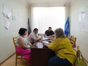 Глава Амвросиевского муниципального округа Игорь Лызов провел прием граждан