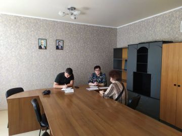 15 июня 2026 года, Глава муниципального образования городской округ Торез Артем Чесноков провел прием населения по личным вопросам