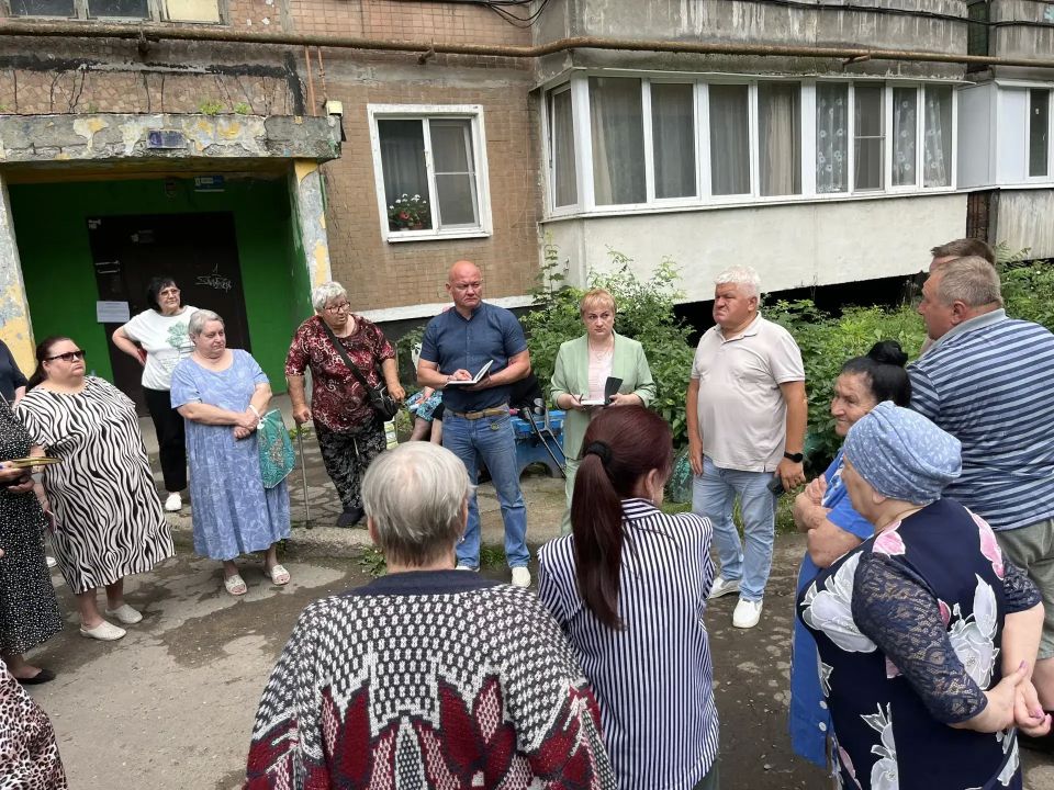 Юлия Крюкова продолжает работу с гражданами Юлия Крюкова продолжает работу с гражданами