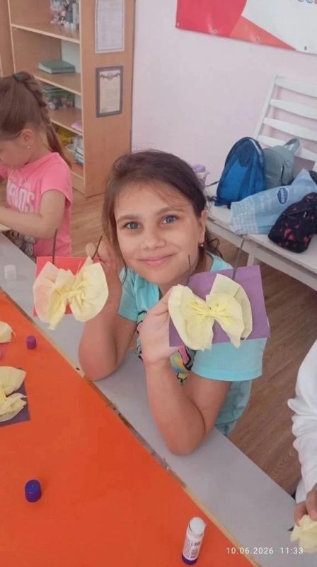 Алло, мы ищем таланты!. Ярким и творческим получился день пятницы на пришкольной досуговой площадке в школе № 7. Здесь прошел День талантов Алло, мы ищем таланты!. Ярким и творческим получился день пятницы на пришкольной досуговой площадке в школе № 7. Здесь прошел День талантов