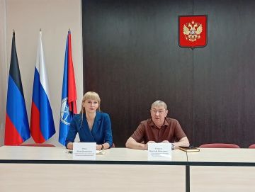 На очередном аппаратном совещании, которым по традиции открыли очередную рабочую неделю, обсудили вопросы благоустройства, проведения восстановительных работ, в том числе в рамках специальных инфраструктурных проектов за...