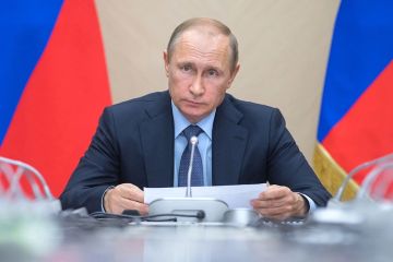 В работу по развитию ДНР, ЛНР, Запорожской и Херсонской областей включились все федеральные ведомства, 26 государственных компаний и 82 субъекта Федерации, заявил Владимир Путин