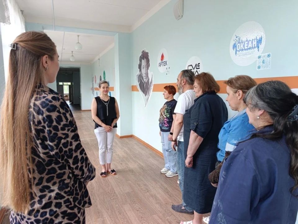 В Центрально-Городском районе Горловки прошли встречи лидеров общественного мнения с жителями В Центрально-Городском районе Горловки прошли встречи лидеров общественного мнения с жителями