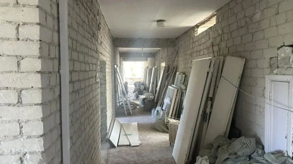 Нижегородские подрядчики обновляют горбольницу Харцызска