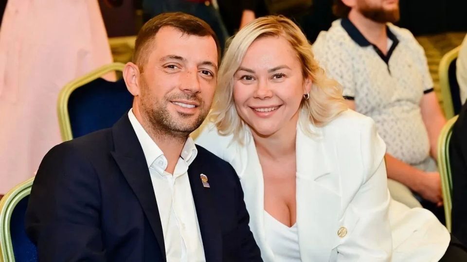 Пары из Донецкой Народной Республики свяжут себя узами брака на III Всероссийском свадебном фестивале в НЦ «Россия» Пары из Донецкой Народной Республики свяжут себя узами брака на III Всероссийском свадебном фестивале в НЦ «Россия»