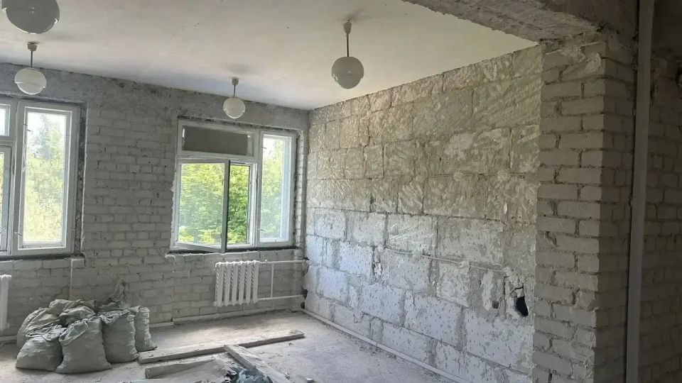 Нижегородские подрядчики обновляют горбольницу Харцызска Нижегородские подрядчики обновляют горбольницу Харцызска