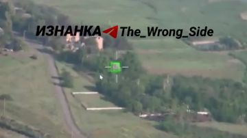 На кадрах удары "Геранями":