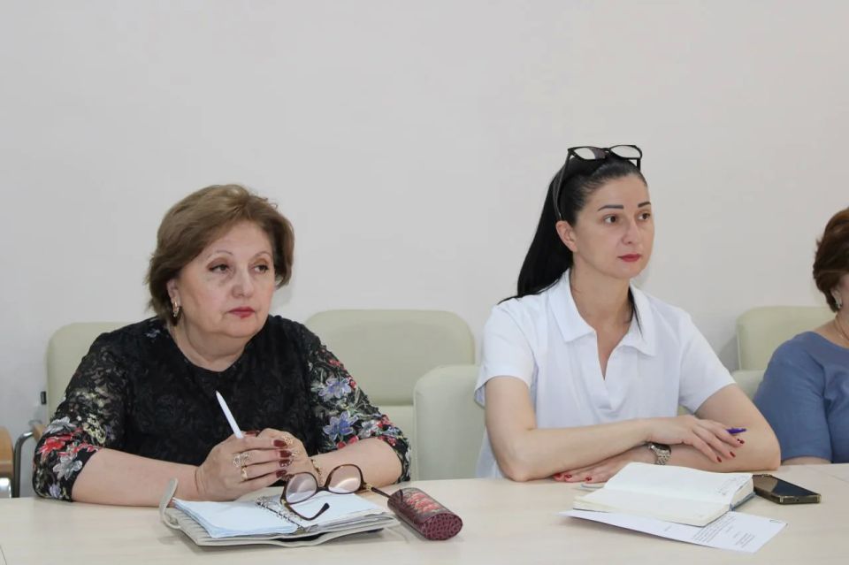 Иван Приходько: Сегодня, 17 июня, под моим председательством состоялось очередное заседание Штаба по вопросам здравоохранения муниципального образования городского округа Горловка Иван Приходько: Сегодня, 17 июня, под моим председательством состоялось очередное заседание Штаба по вопросам здравоохранения муниципального образования городского округа Горловка