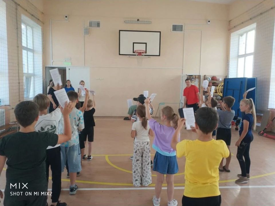 Забота о здоровье с малых лет: лекция в летнем лагере