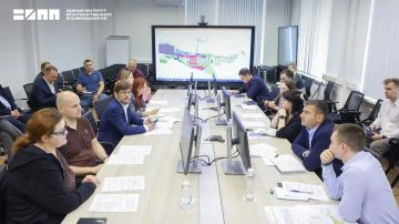 В Едином институте обсудили перспективы развития города Курахово Кураховского муниципального округа Донецкой Народной Республики