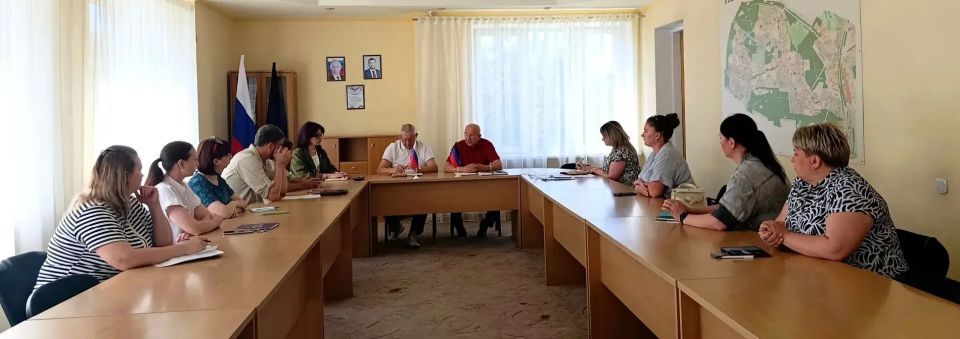 Наталья Бегуненко: В Управе Петровского внутригородского района Администрации городского округа Донецк состоялось заседание Межведомственной комиссии по содействию в решении вопросов ветеранов боевых действий и членов их... Наталья Бегуненко: В Управе Петровского внутригородского района Администрации городского округа Донецк состоялось заседание Межведомственной комиссии по содействию в решении вопросов ветеранов боевых действий и членов их...