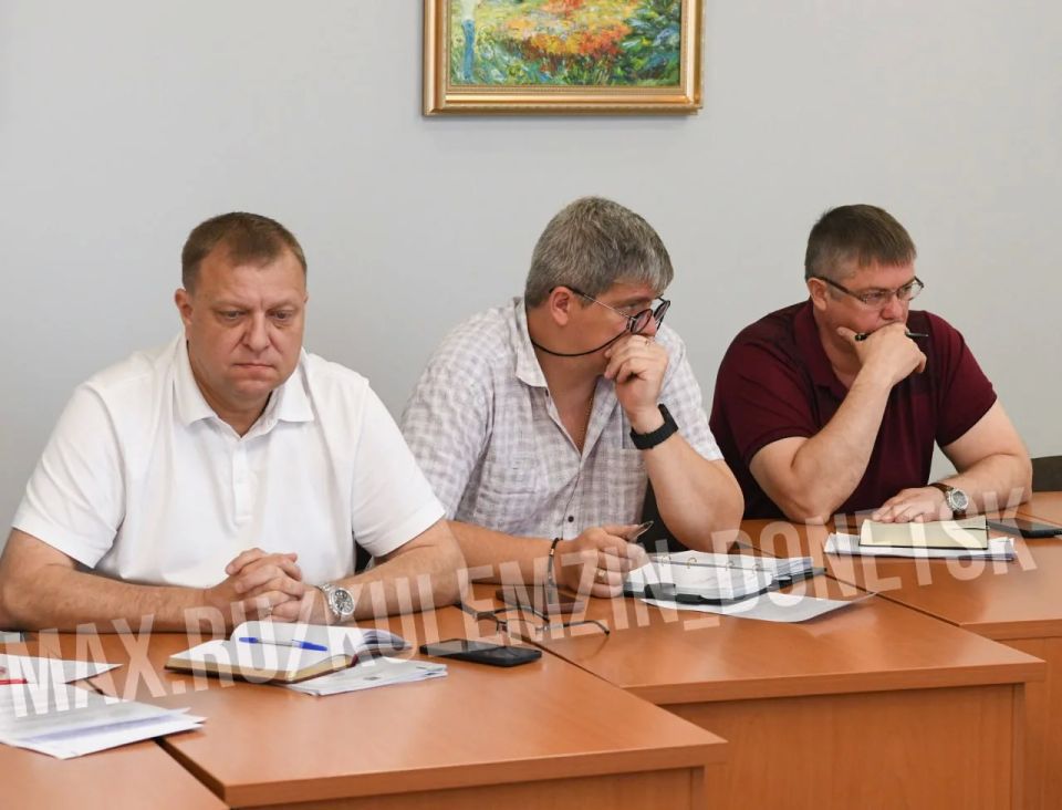 Алексей Кулемзин: Провёл аппаратное совещание с руководителями внутригородских районов и структурных подразделений администрации городского округа Алексей Кулемзин: Провёл аппаратное совещание с руководителями внутригородских районов и структурных подразделений администрации городского округа