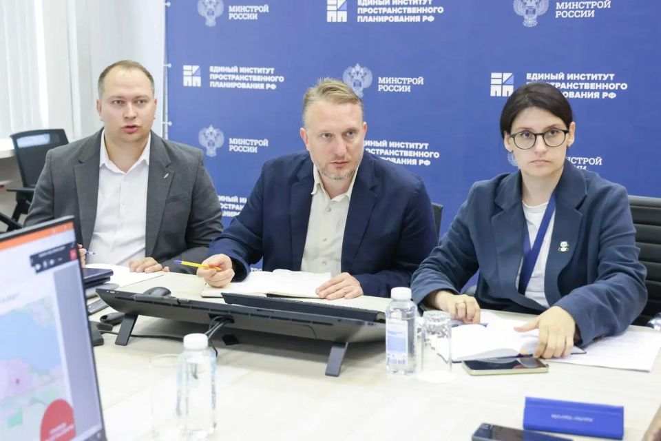 В Едином институте обсудили перспективы развития города Курахово Кураховского муниципального округа Донецкой Народной Республики В Едином институте обсудили перспективы развития города Курахово Кураховского муниципального округа Донецкой Народной Республики