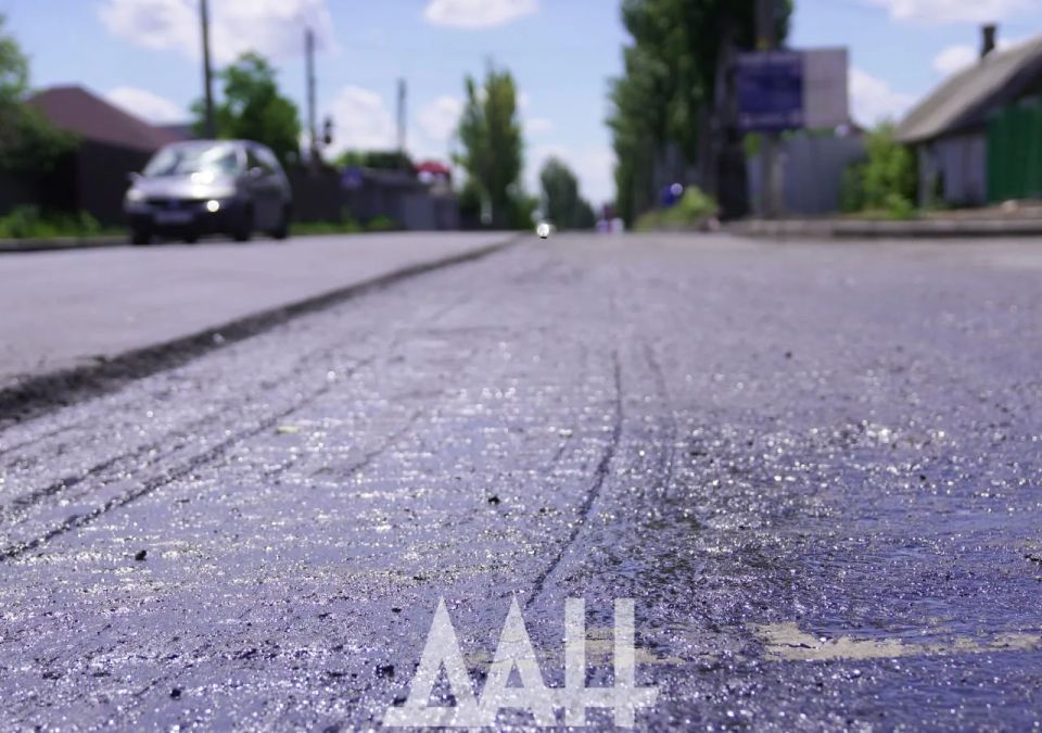 Дороги Макеевки продолжают преображаться с бешеной скоростью Дороги Макеевки продолжают преображаться с бешеной скоростью